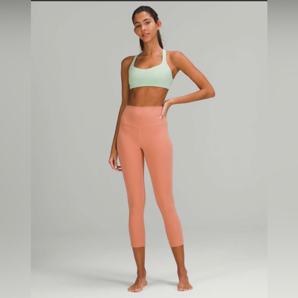 Lululemon Align High-Rise Crop 23" in Pink Savannah - size 0